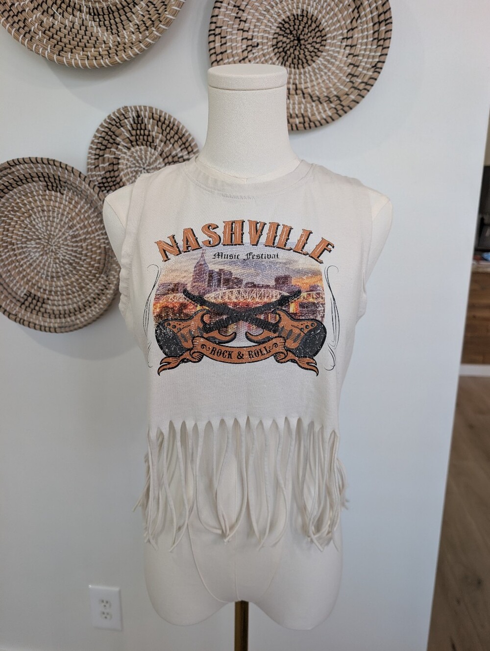 Nashville Cream Fringe Muscle Tee - Nashville Music Festival Size M